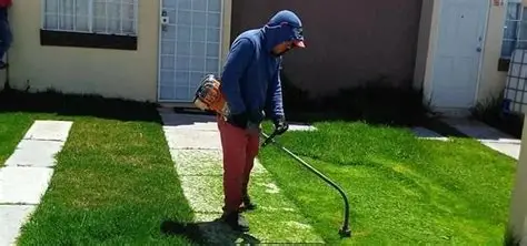 Jardineros en Sant Cebrià de Vallalta